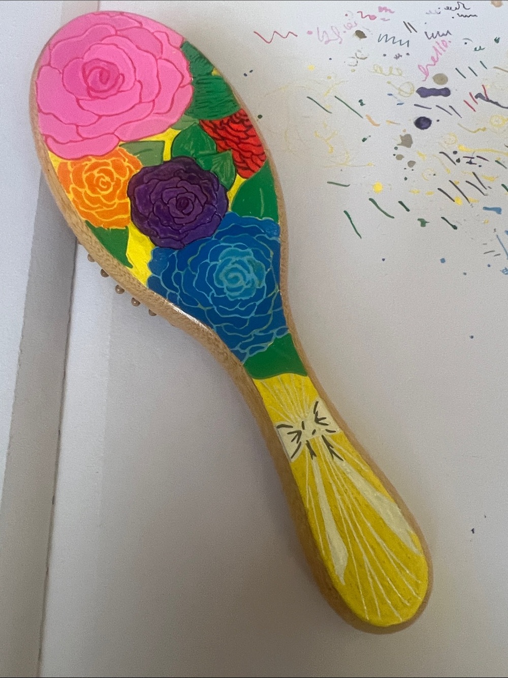 Hand-Painted Floral Hair Brush – Multicolor